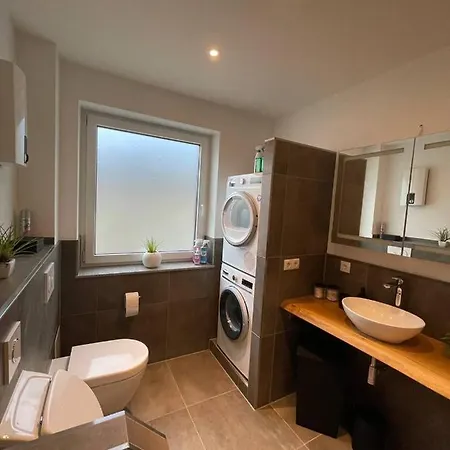 Neuwertige Erdgeschosswohnung Mit Terrasse In Kruft!