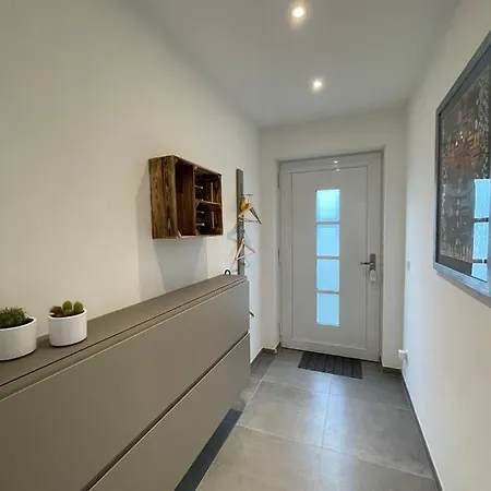 Neuwertige Erdgeschosswohnung Mit Terrasse In Kruft!